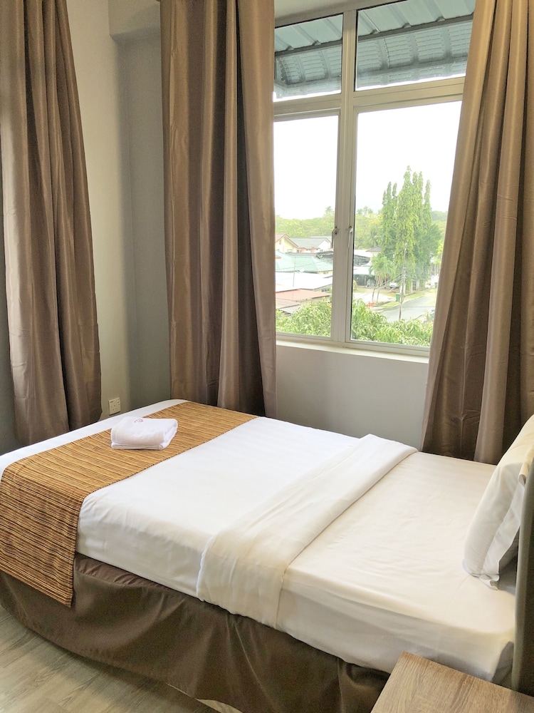 Seaview Apartment 6/50