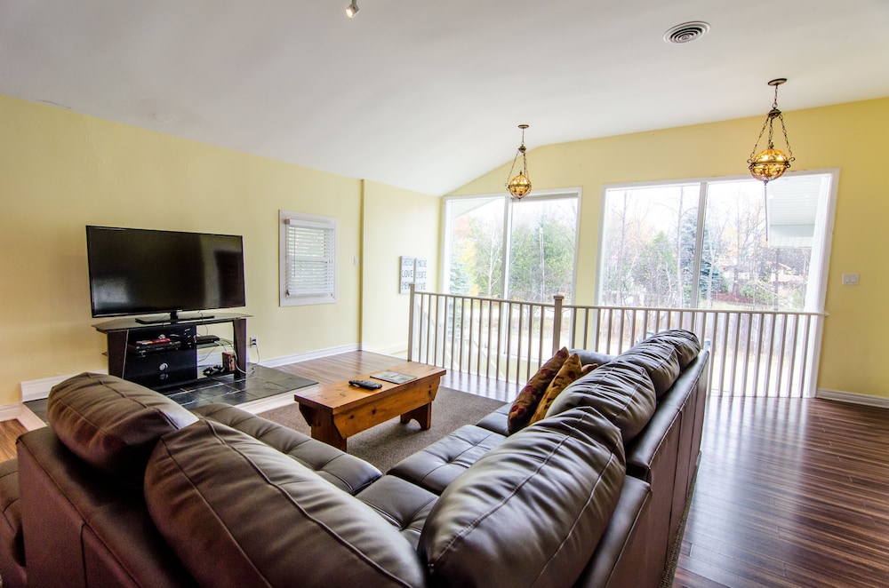 Claire Glen Chalet 34/50