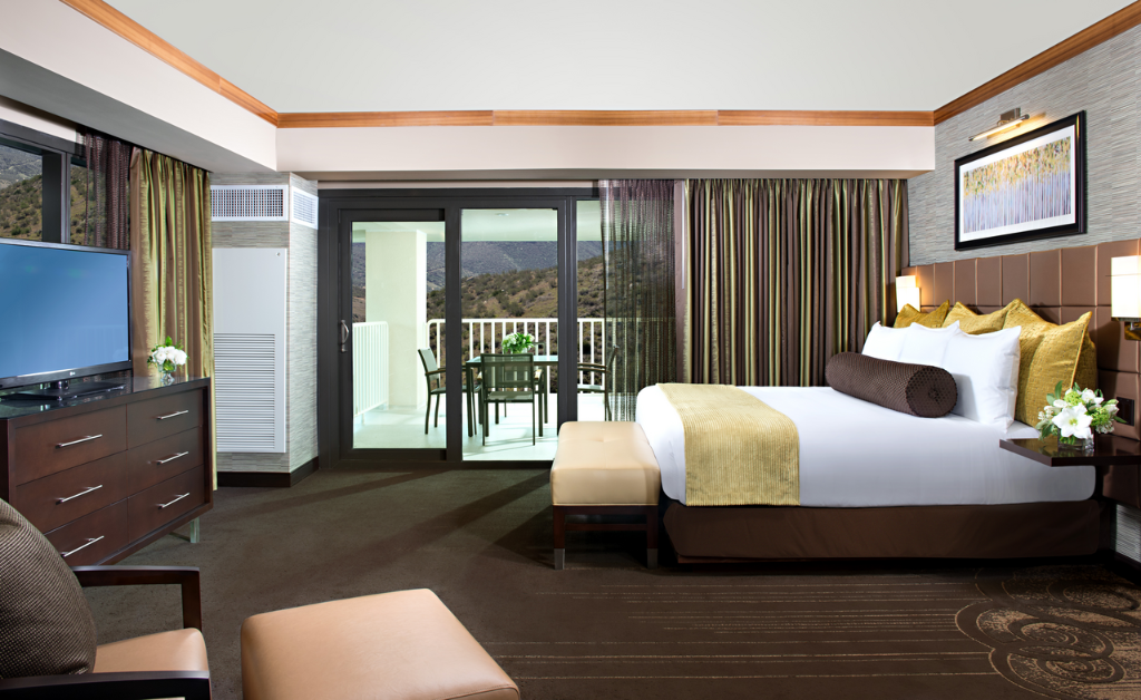 So Suite, King Bed, Resort Tower