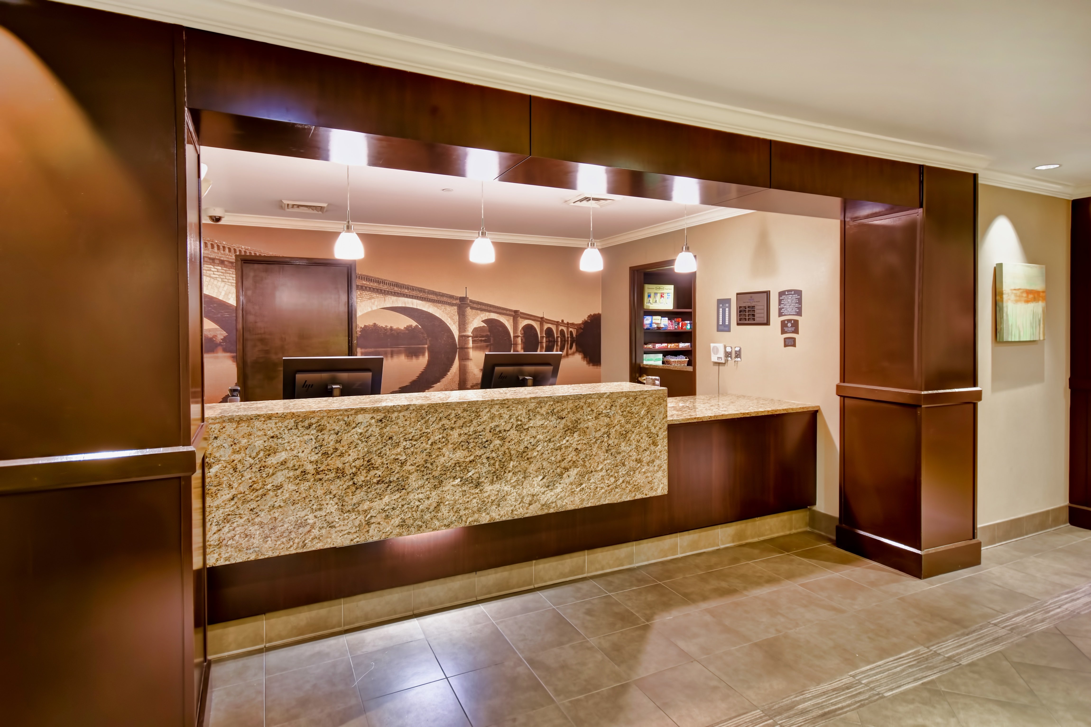 Staybridge Suites Middleton/Madison-West 7/49