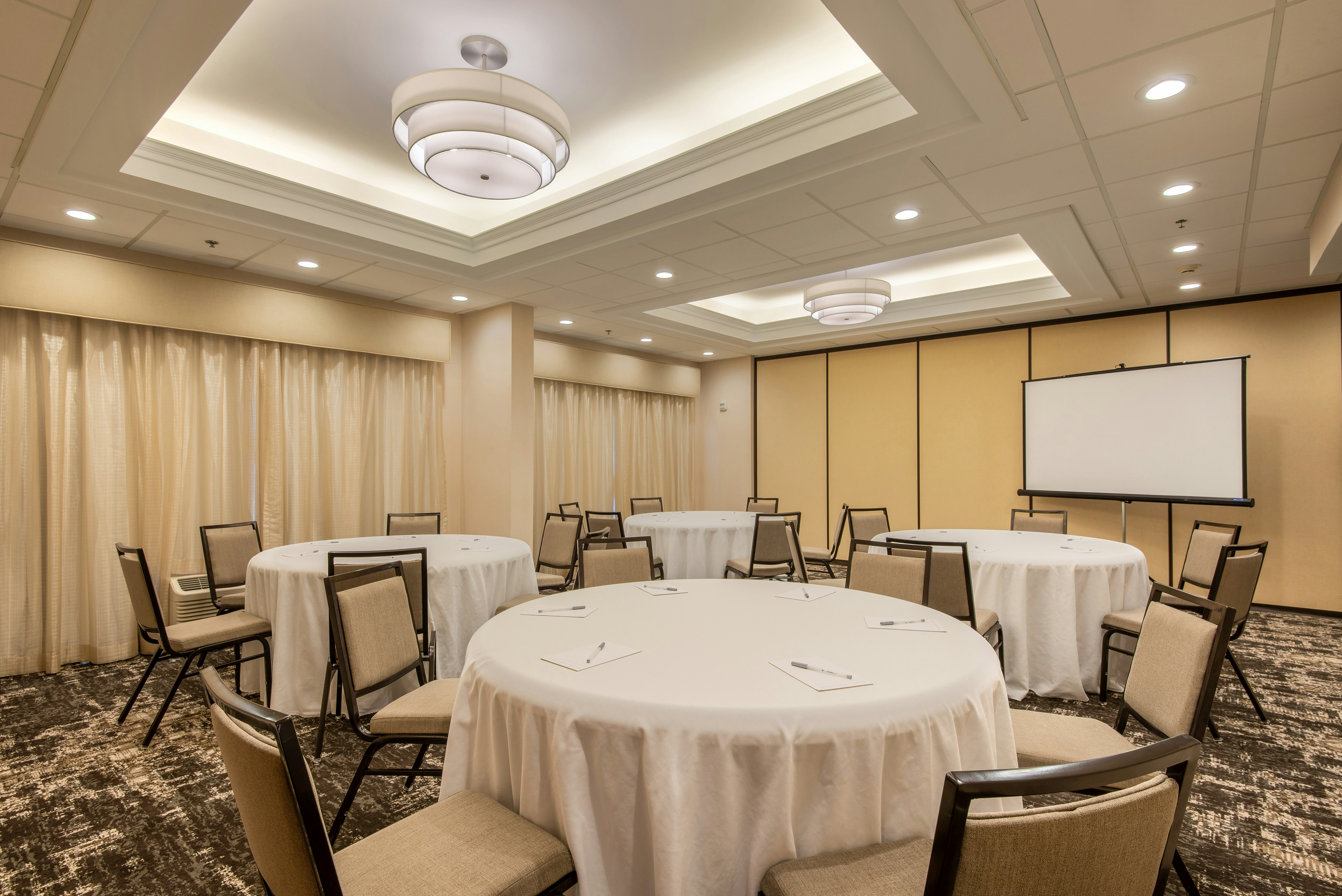 Hampton Inn Wilkesboro 41/50