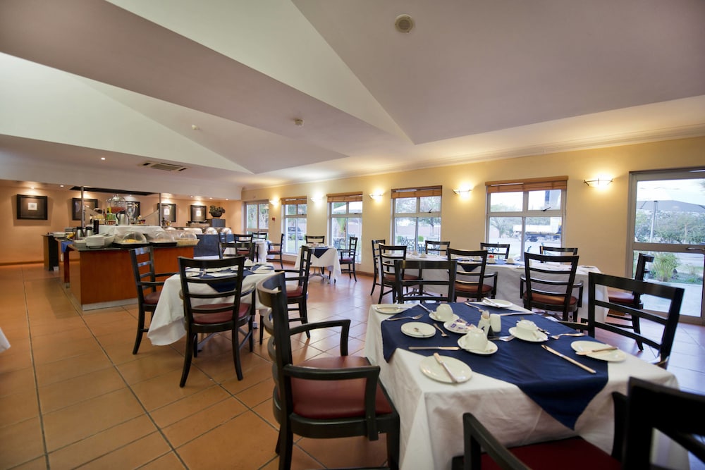 Protea Hotel By Marriott Ondangwa 20/24
