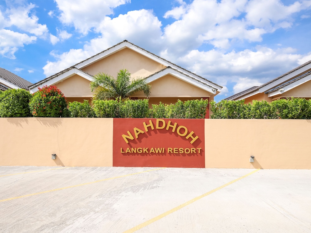 OYO 795 Nahdhoh Langkawi Resort 11/63
