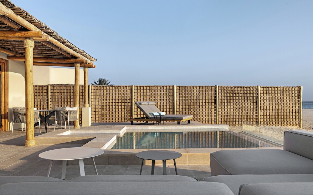 Anantara Sir Bani Yas Island Al Yamm Villa Resort 9/49