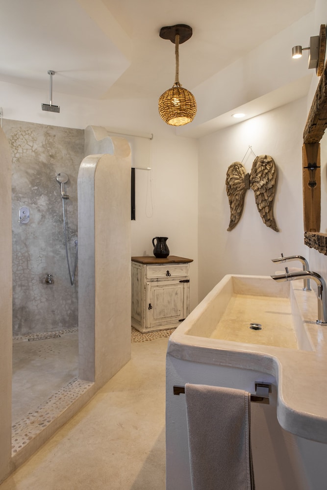 Carita Hotel & Residence 28/50