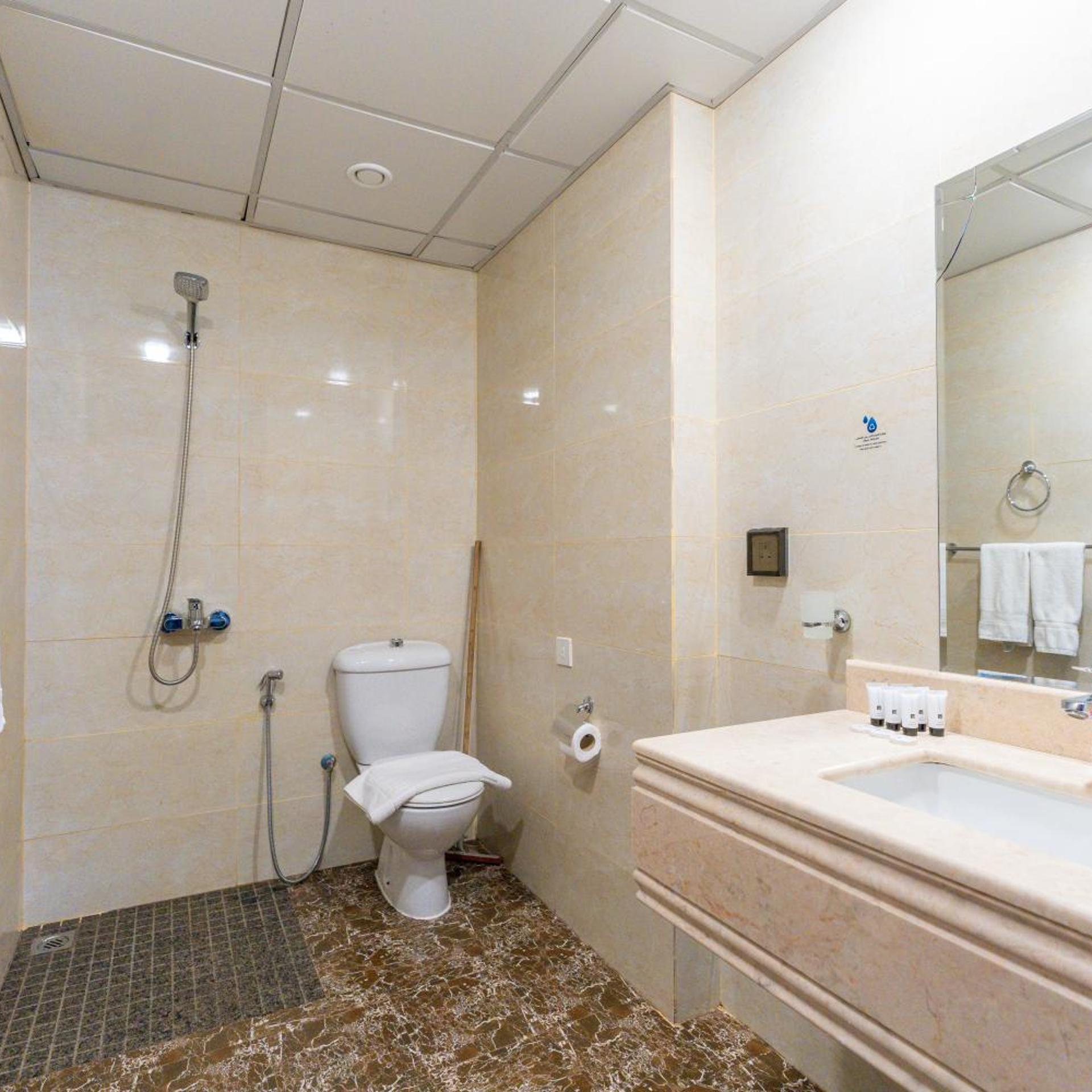 Hayah Diamond Hotel 48/49