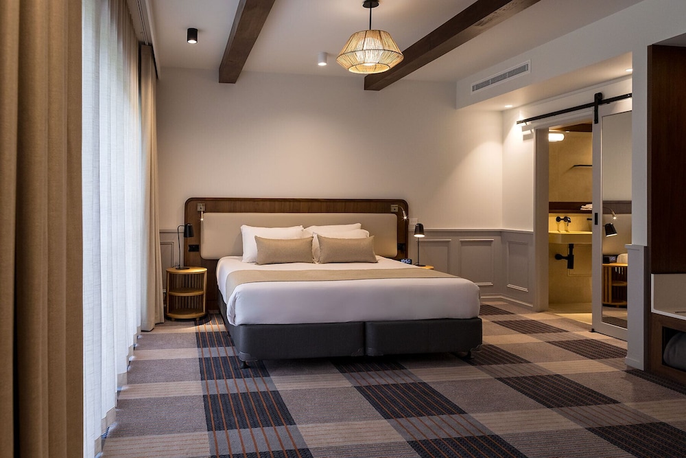 Thurgoona Country Club Resort 18/56