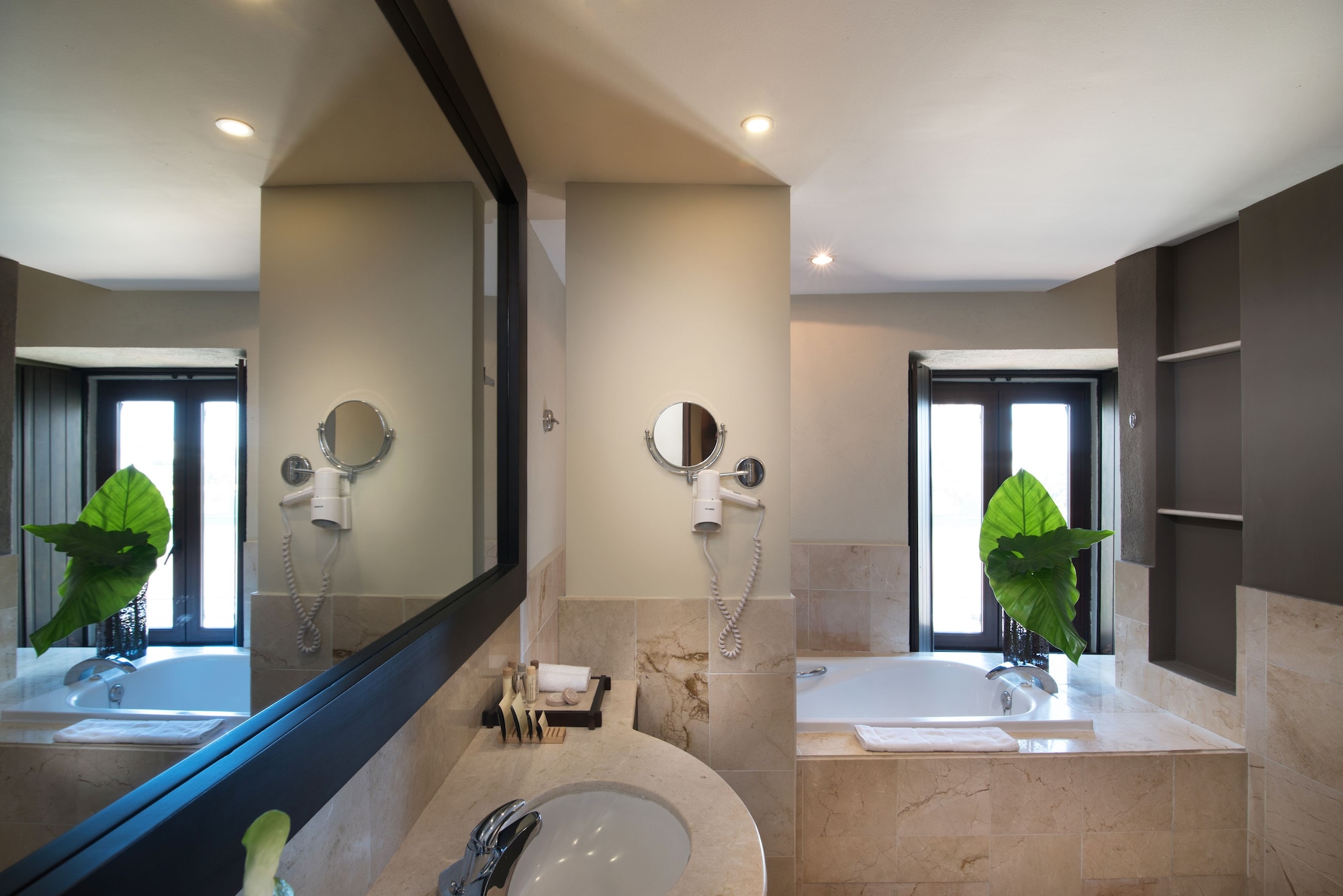 Imperial, Colonial, King Bed، Hodelpa Nicolas de Ovando Emblematic Hotel 10/10