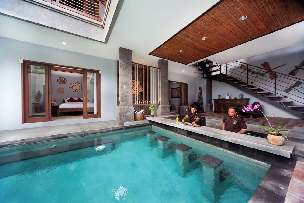 Kusuma Living and Villa Seminyak 35/56