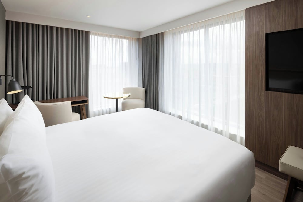 AC Hotel by Marriott Glasgow 18/50