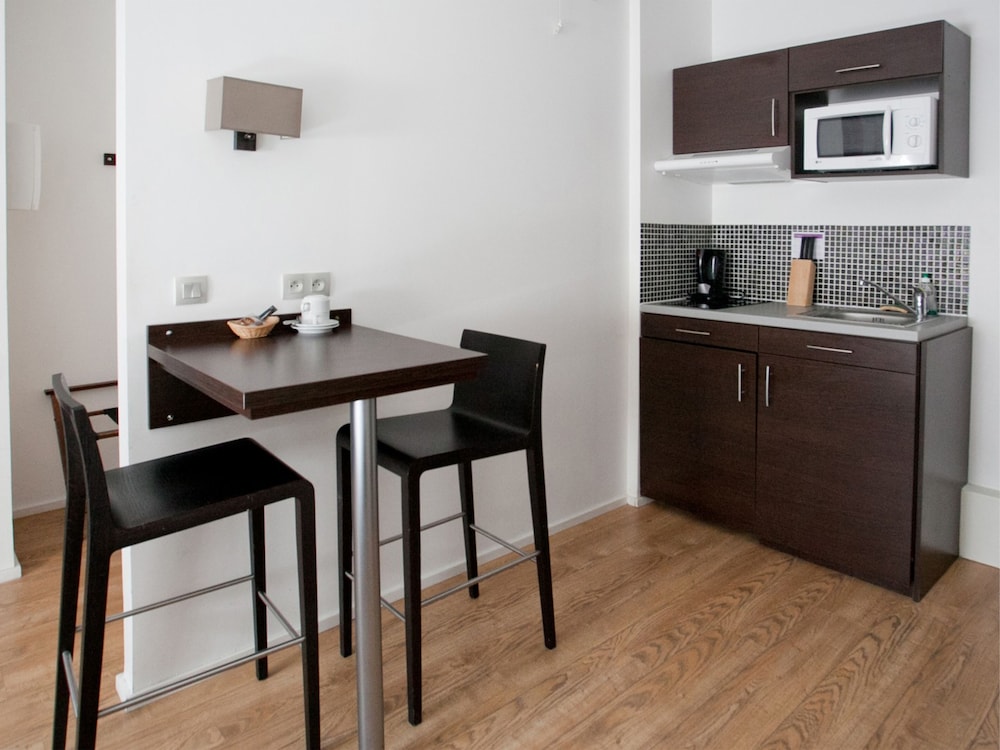 RESIDHOTEL LILLE VAUBAN(FORMERLY COSY S LILLE VAUBAN APARTHOTEL) 47/70