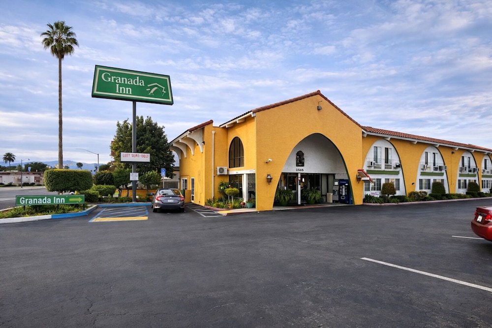 Granada Inn 59/67