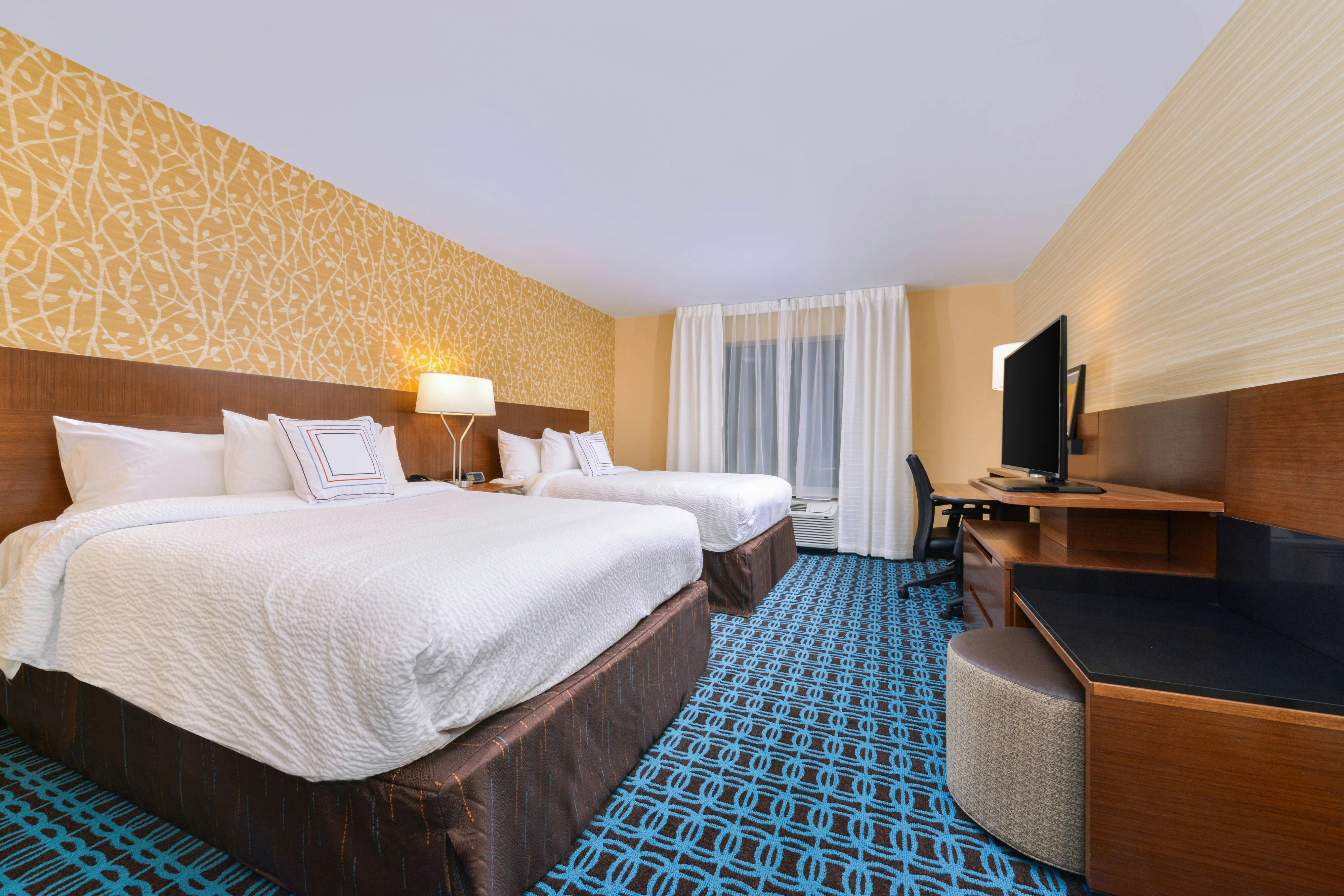 FAIRFIELD INN & SUITES CORALVILLE 11/49