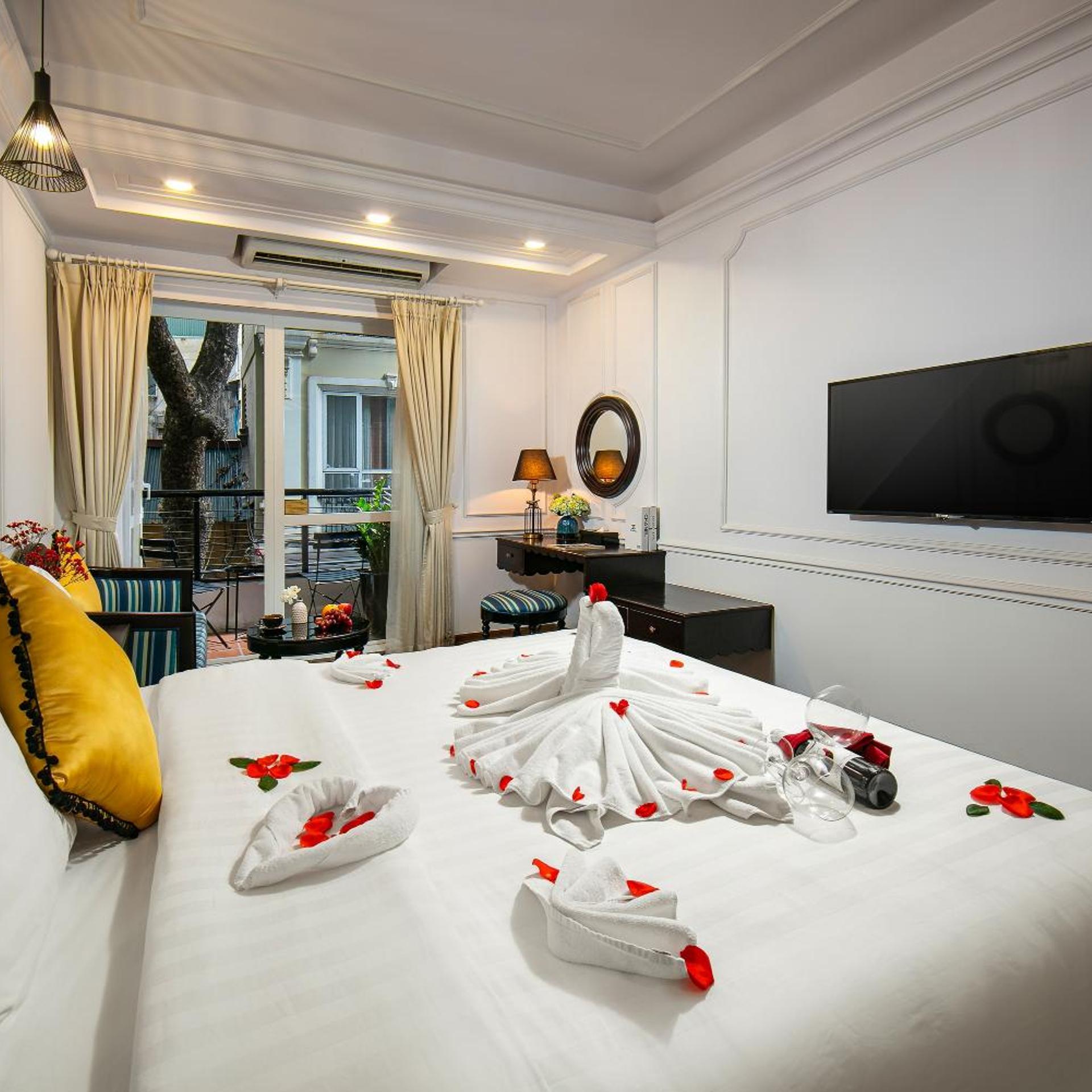 Artisan Boutique Hotel 16/38