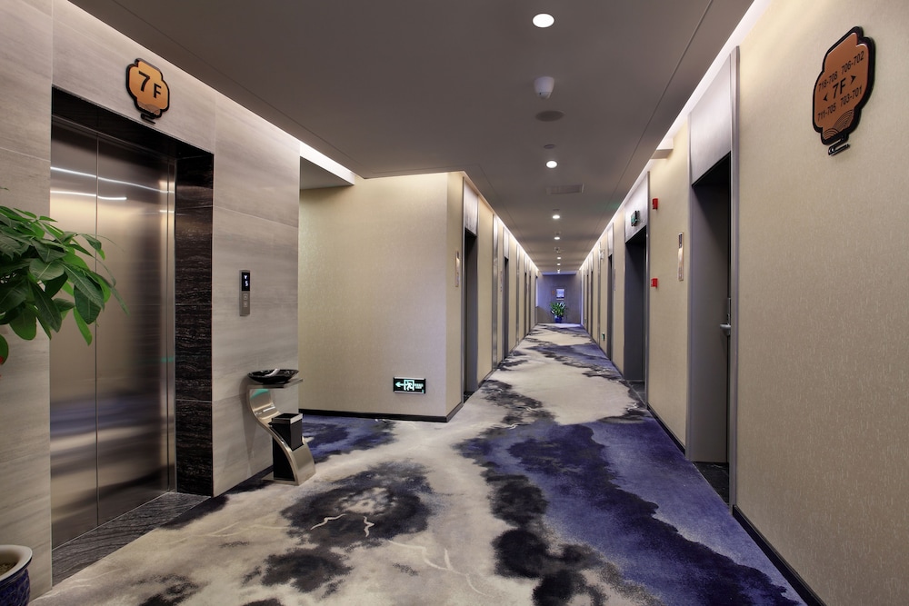 Wing Hotel Guilin - Central Square 26/50