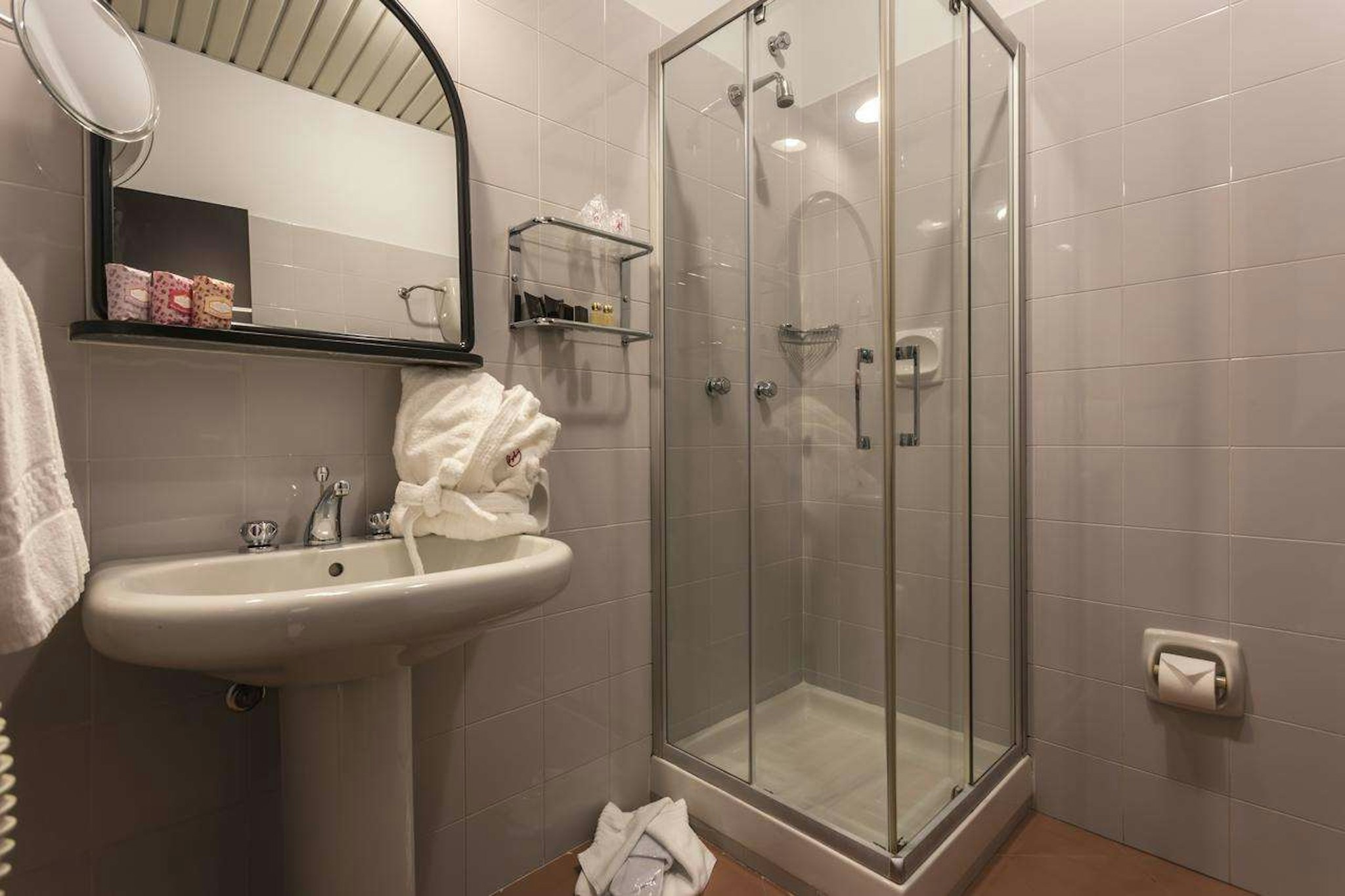Albergo Vittoria 56/62