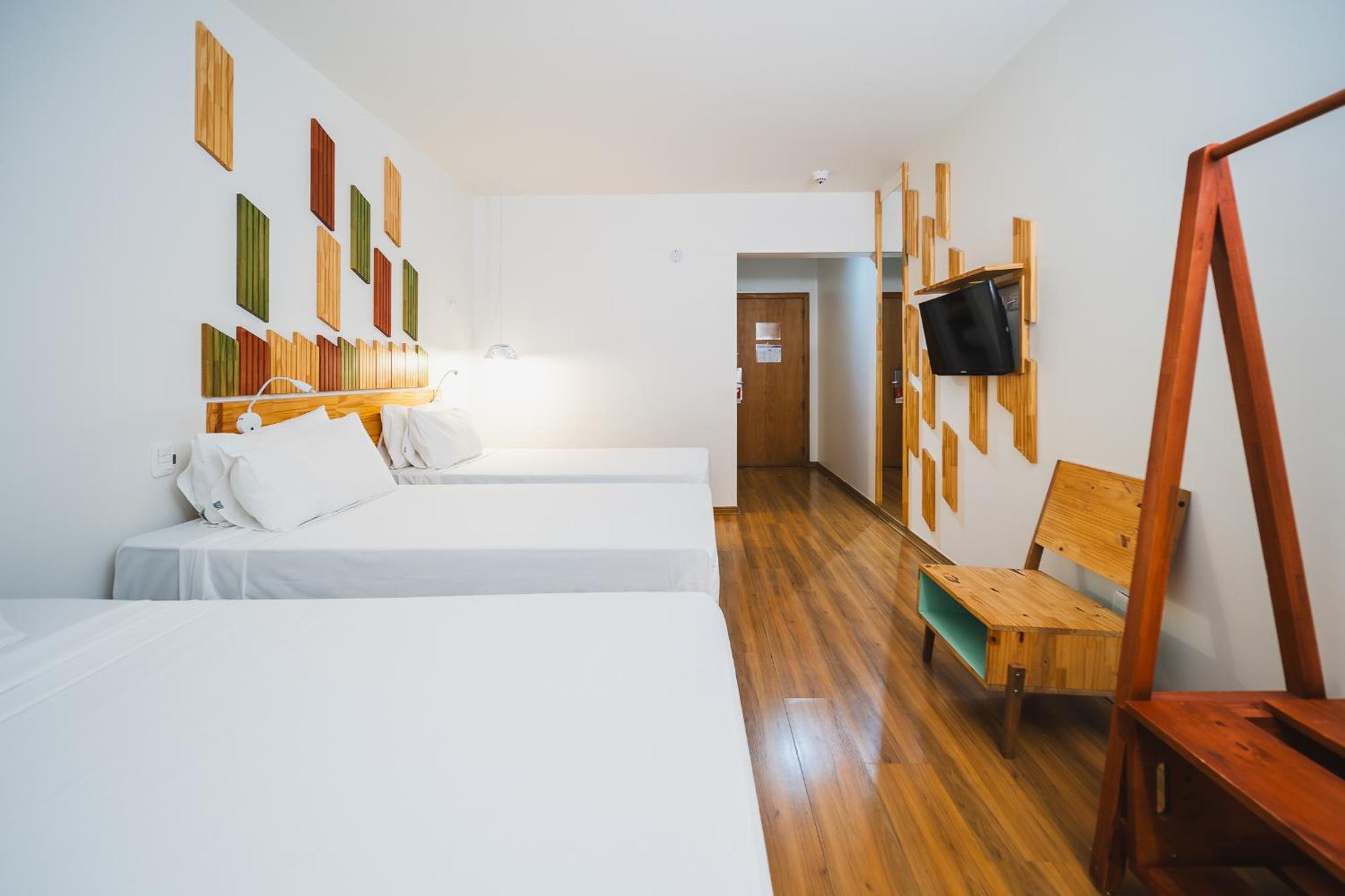 Family, 3 Beds