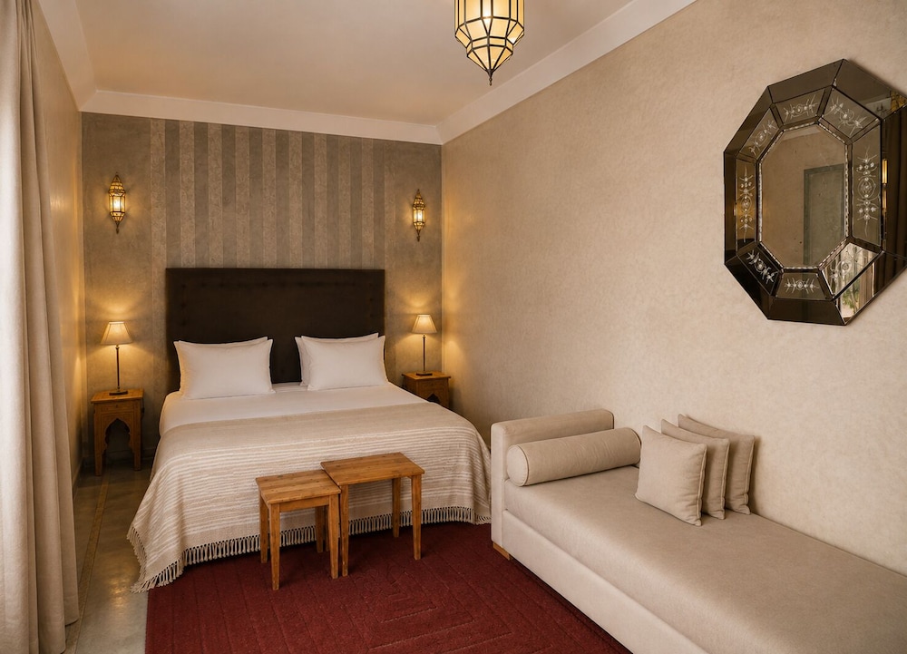 RIAD DAR MORE 8/49