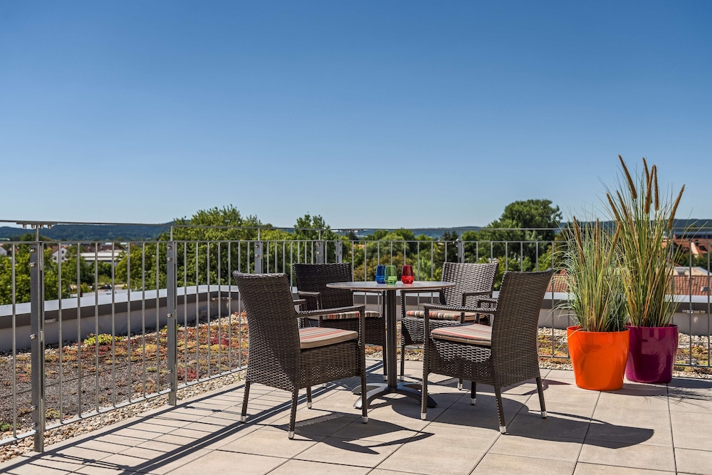 Park Inn By Radisson Neumarkt 41/59