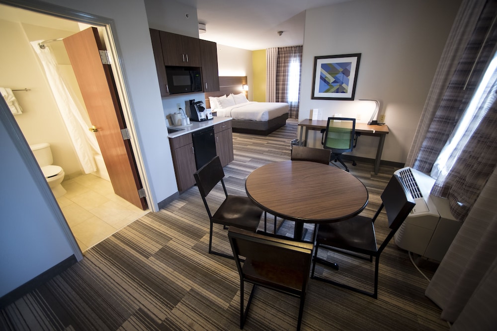 Holiday Inn Express Hotel And Suites Lexington Downtown University 37/47