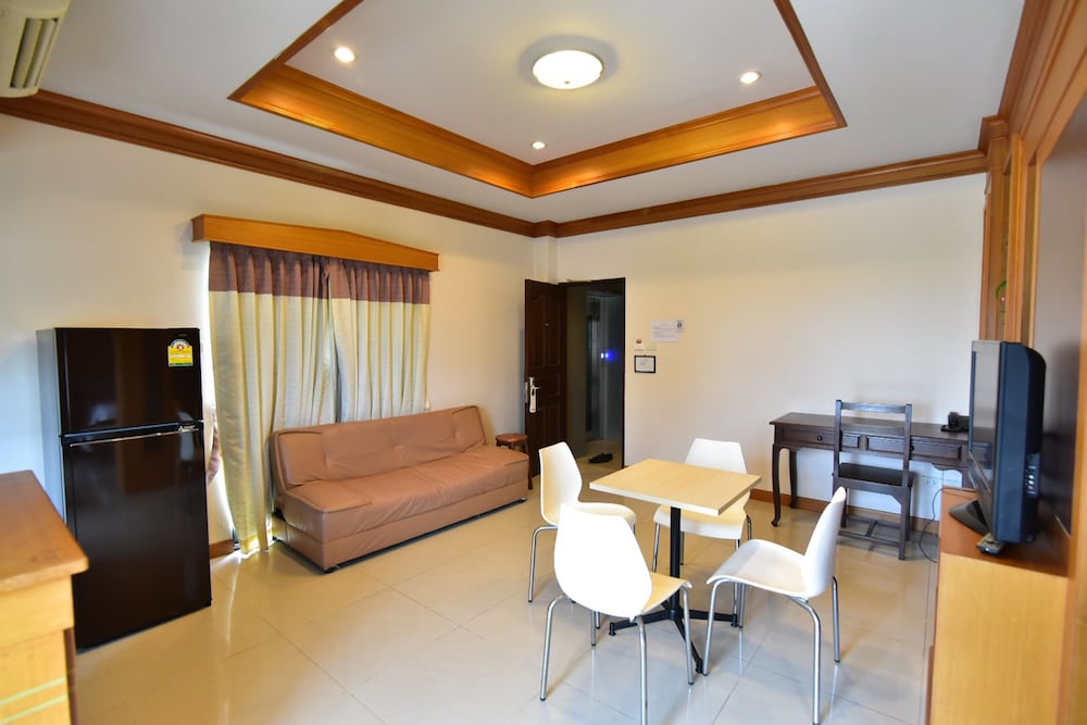 LaOr INN HUA HIN 36/51