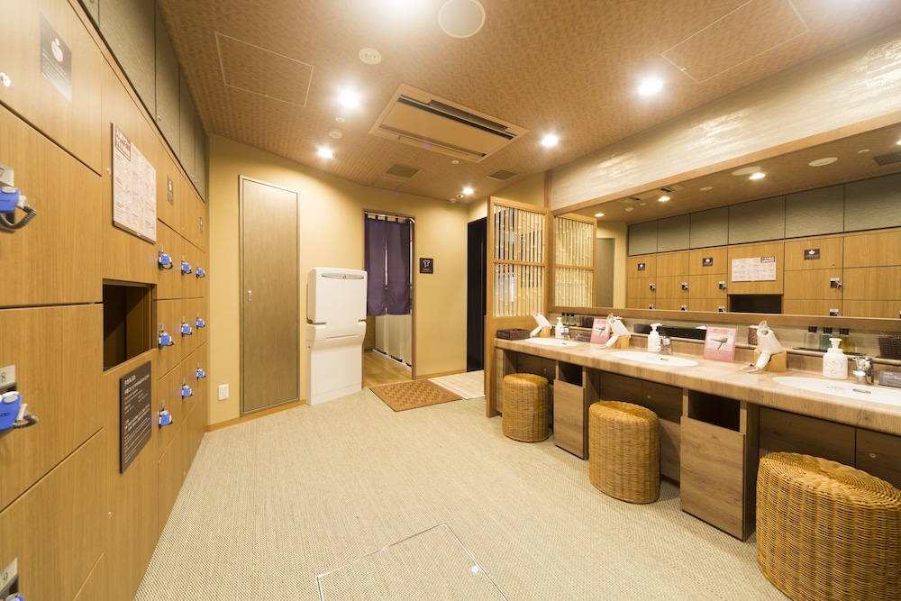 Dormy Inn Premium Tokyo Kodenmacho 32/32
