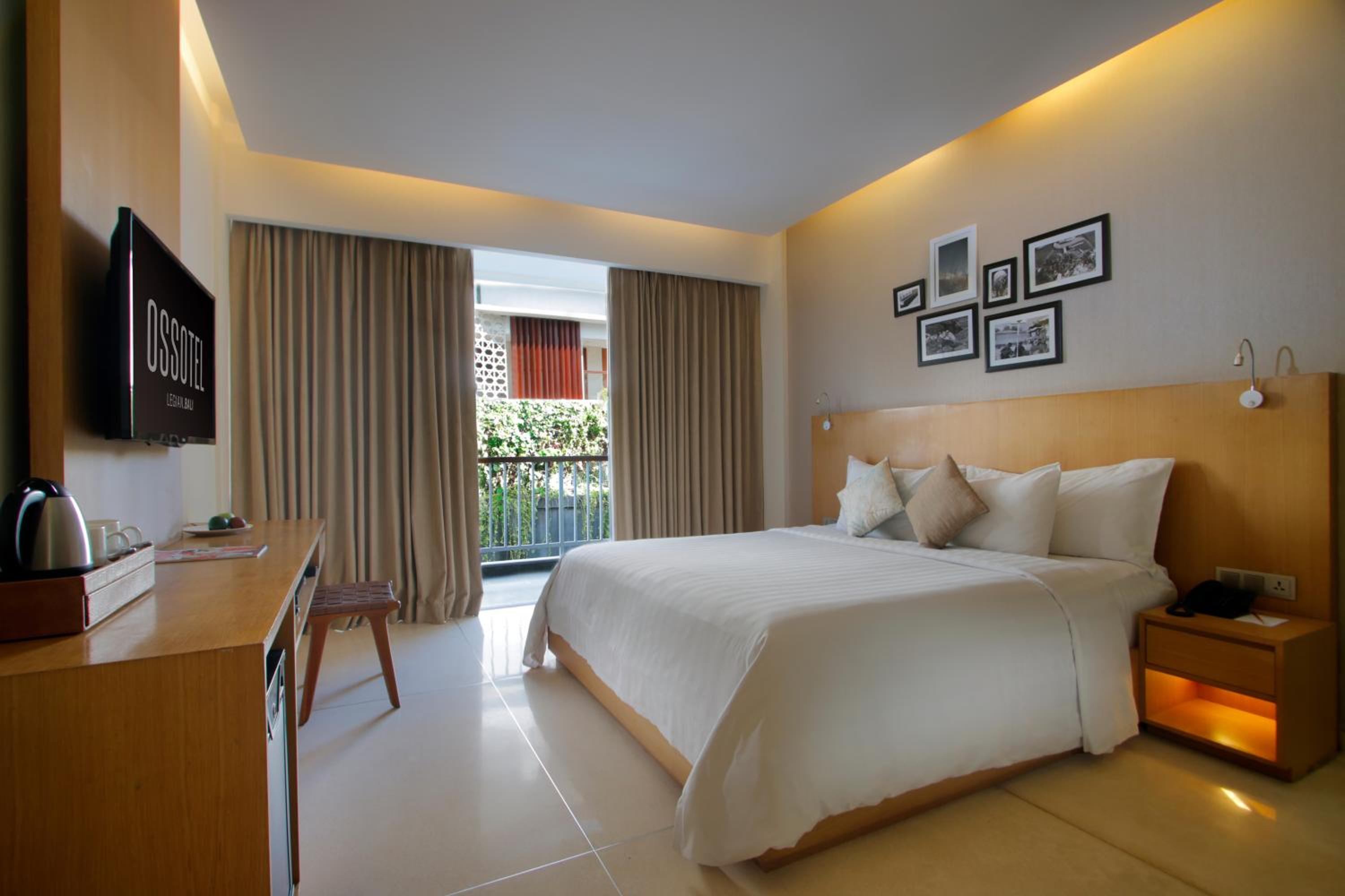 غرفة سوبيريور بسرير كينج، Ossotel Legian Bali 2/9