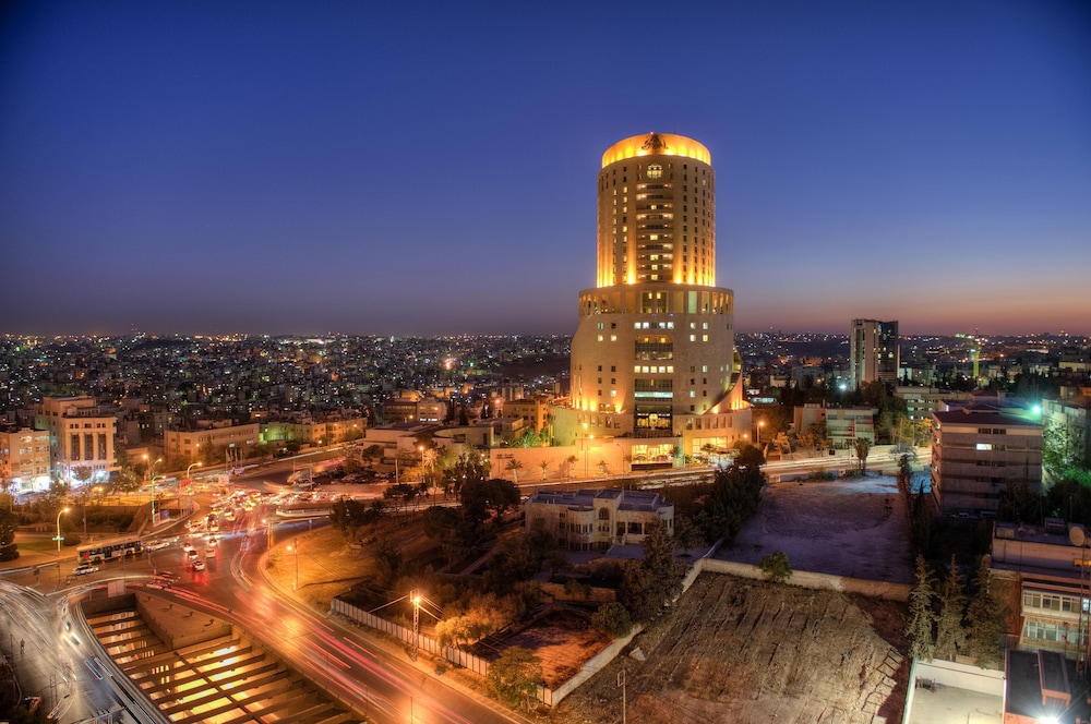 Le Royal Amman 73/75