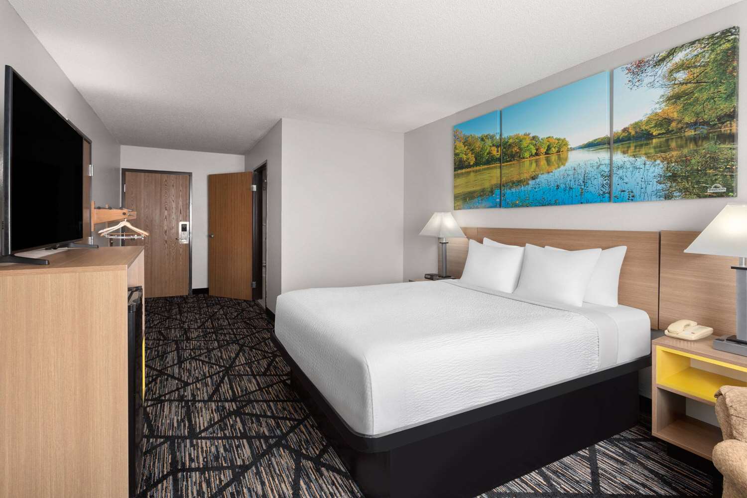 Days Inn by Wyndham Ogallala 14/31