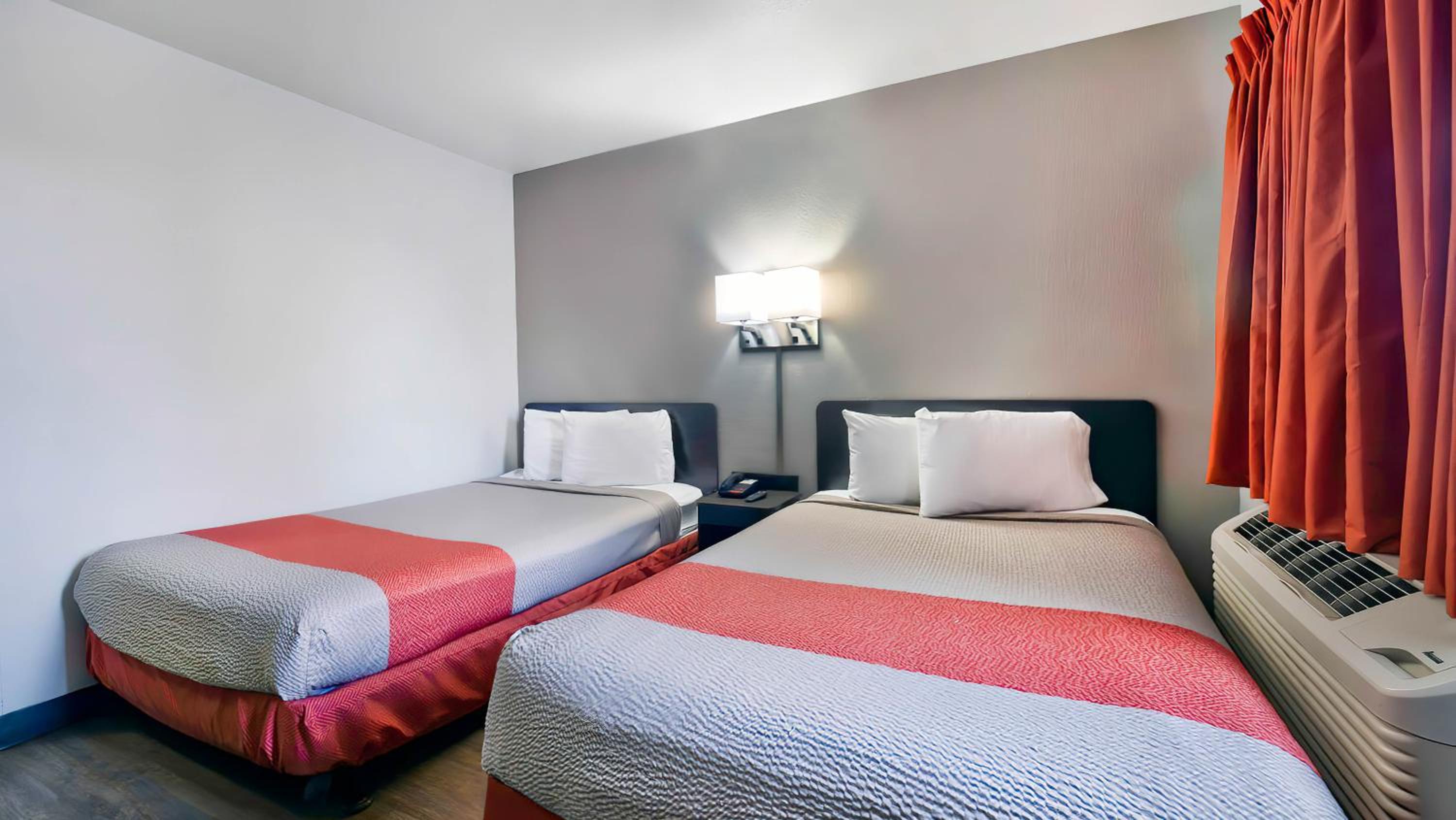 Room, Quadruple, Motel6 Gallup, NM 3/8
