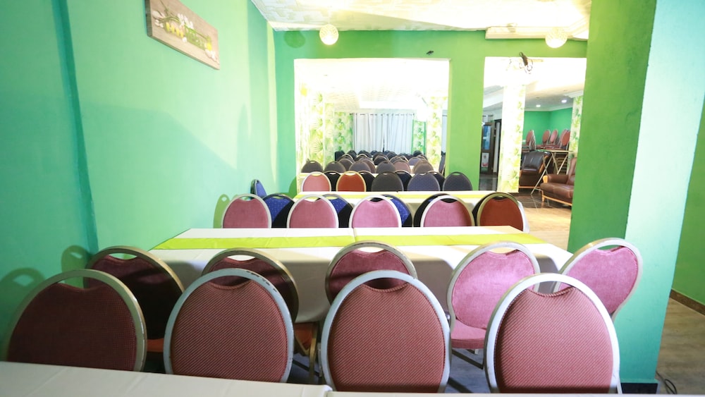 Kemal Hotel 23/29