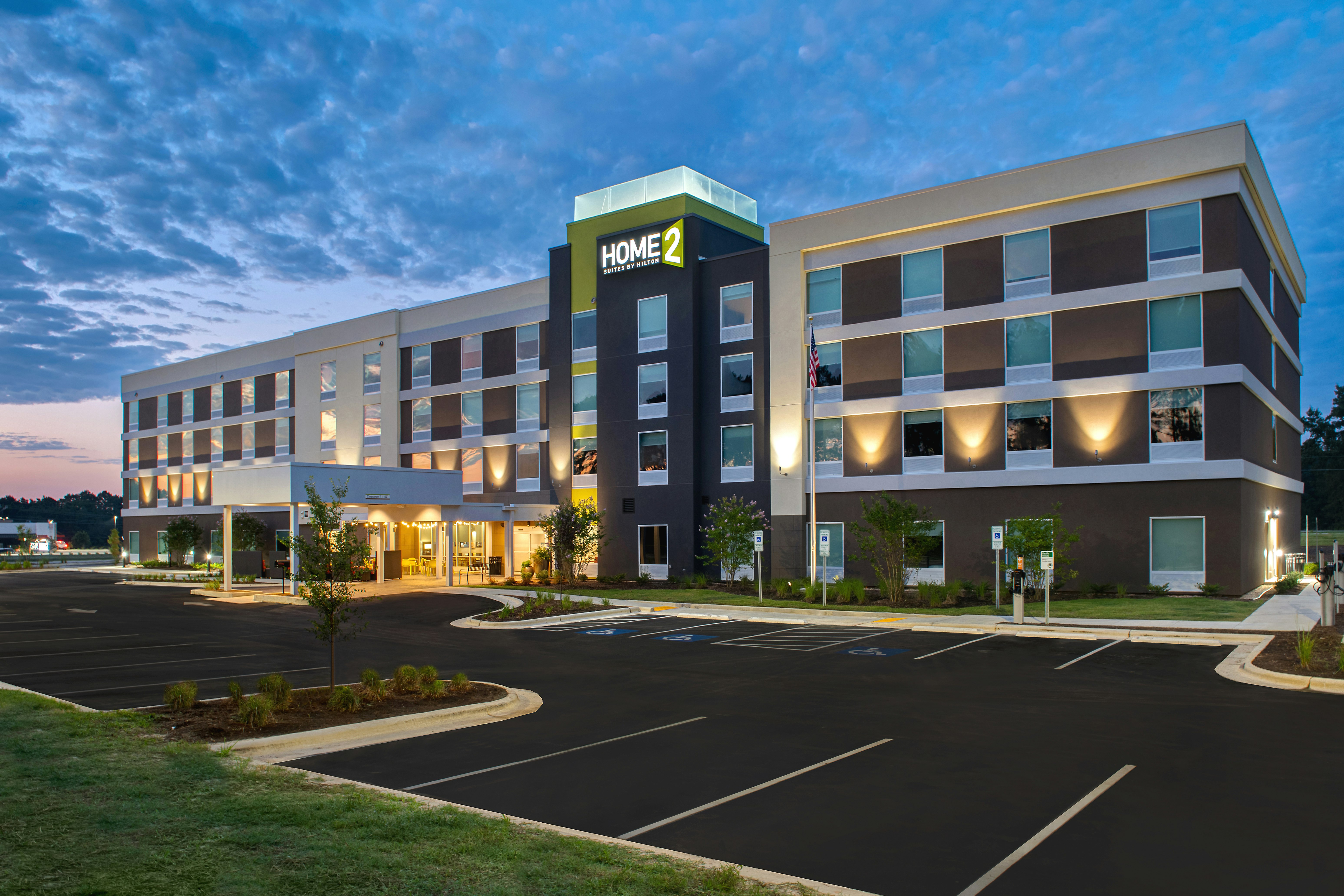 Home2 Suites by Hilton Fayetteville North 33/36