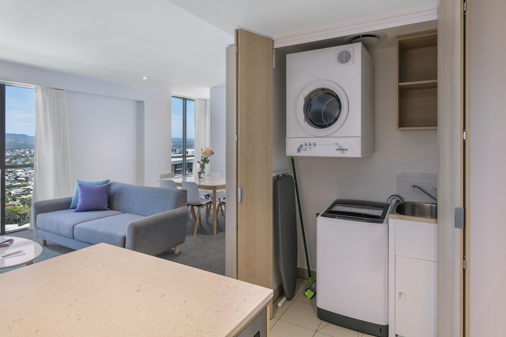Avani Broadbeach Residences 30/74