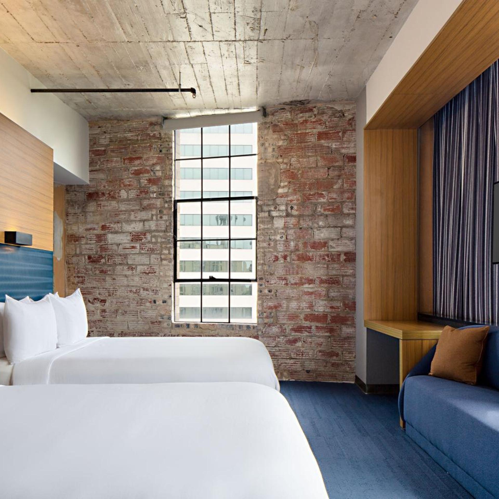 Aloft, Guest Room, 2 Queen Beds