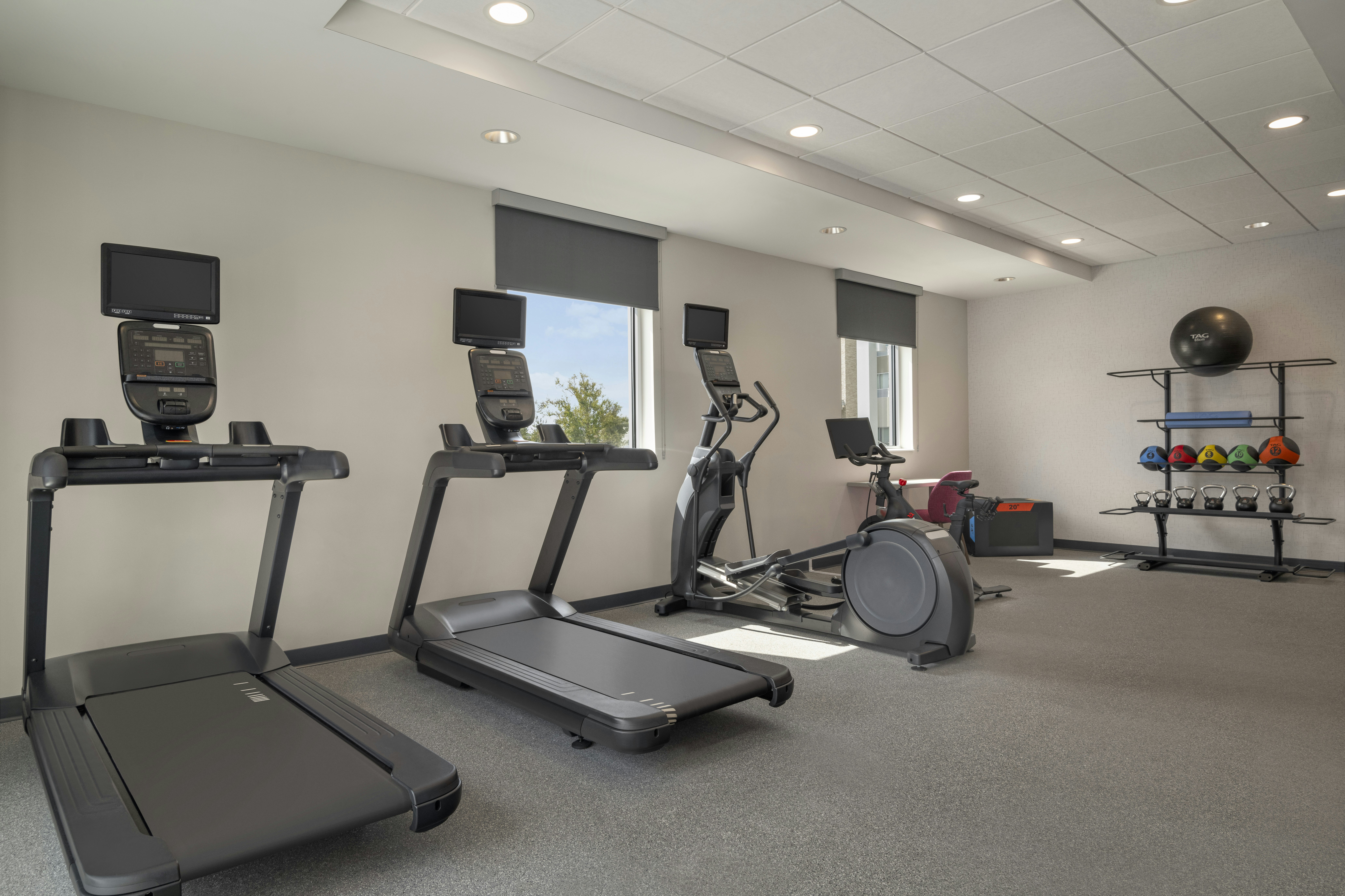 Home2 Suites by Hilton Sanford Orlando North 8/23