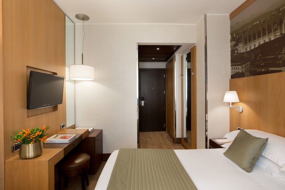 Starhotels Ritz 18/70