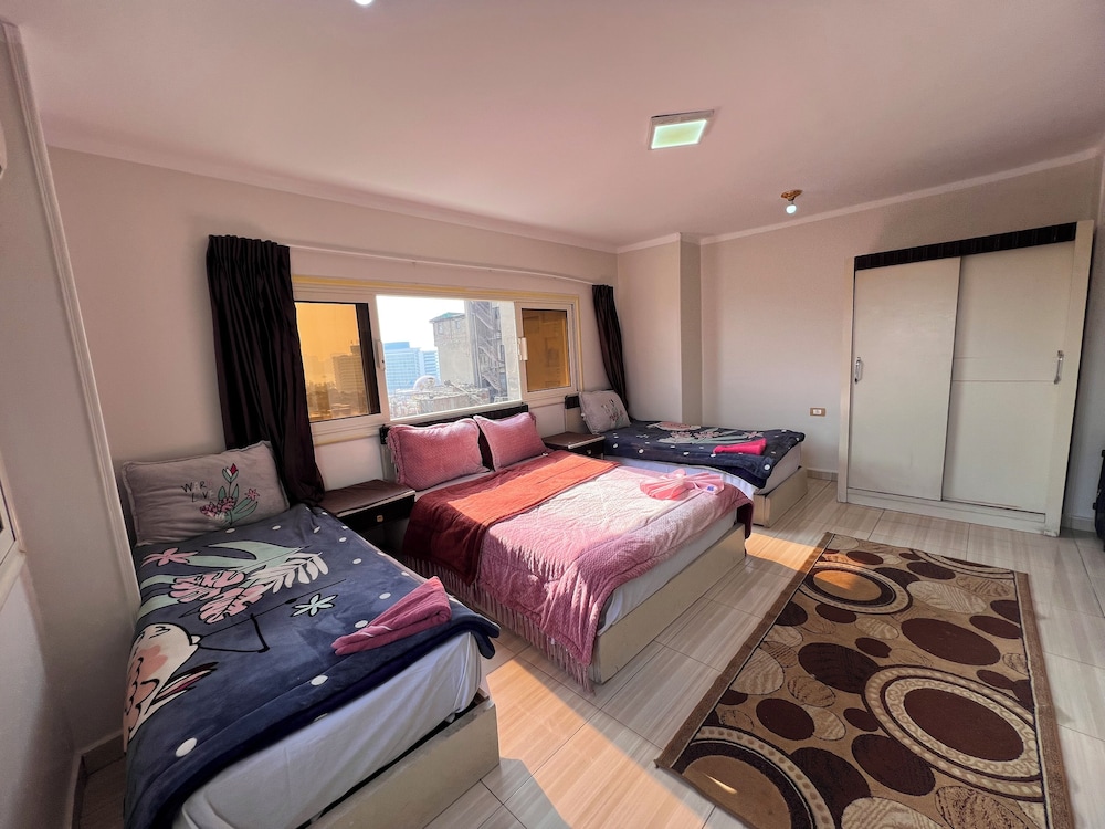 Isis Hotel 2 - Hostel 16/50