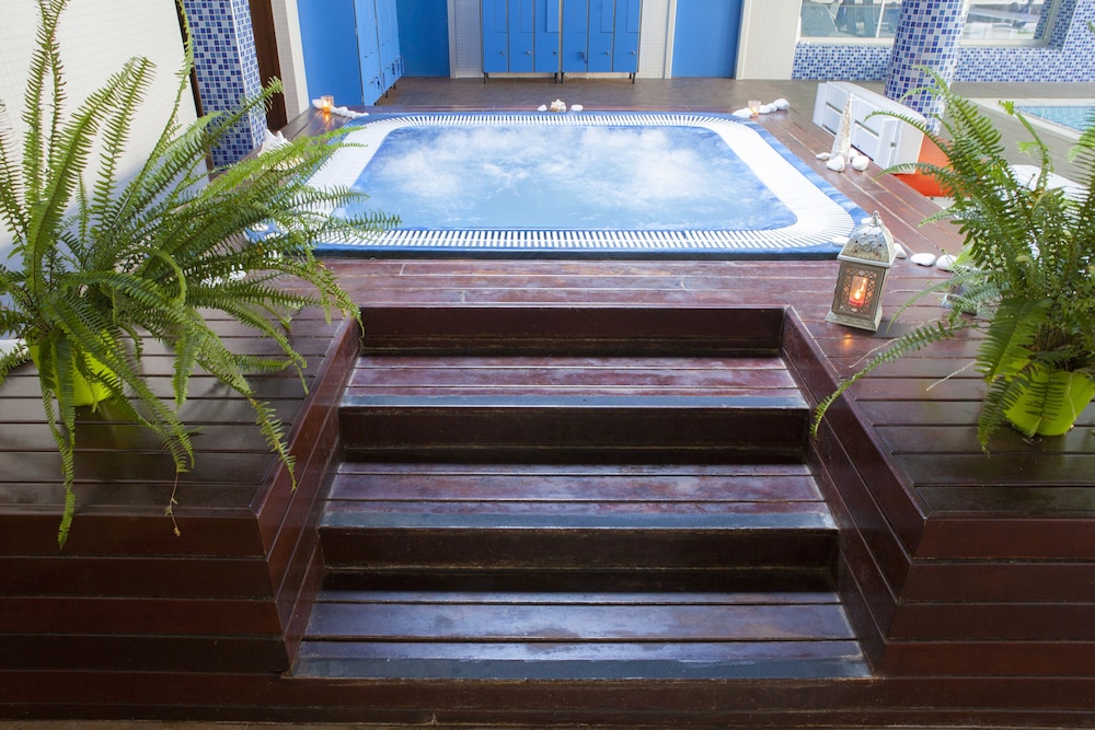 Ibersol Spa Aqquaria Suites 25/52