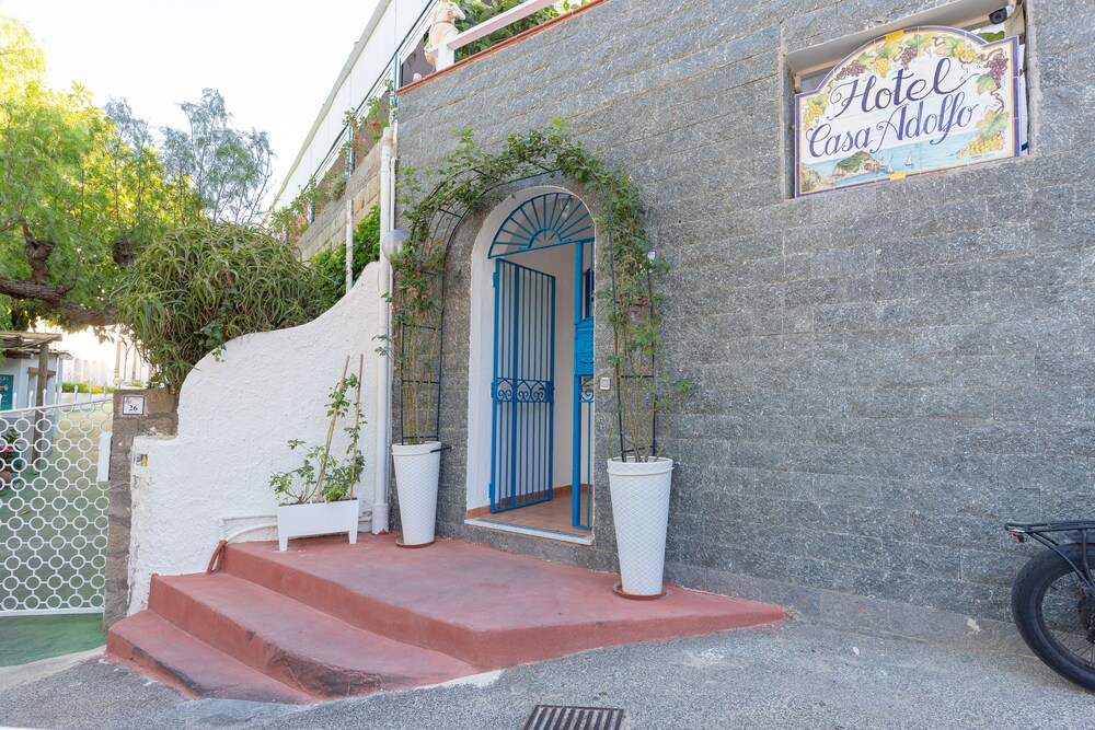 Casa Adolfo Ischia 32/50