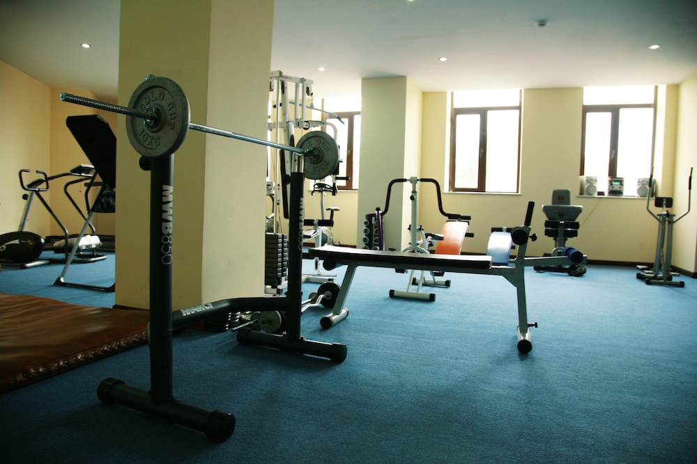 Ararat Hotel 34/50
