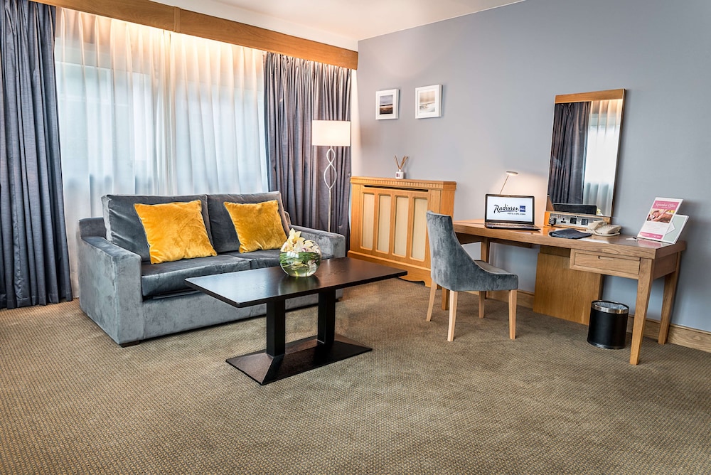 Radisson Blu Hotel And Spa 29/49