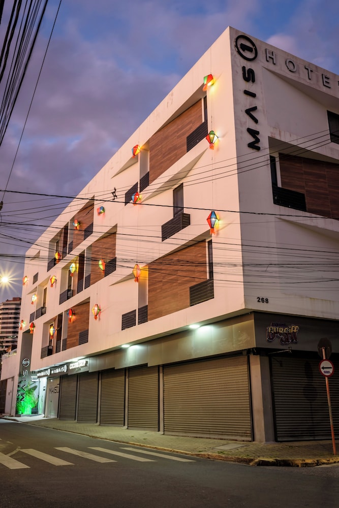 Hotel Mais 1 1/52