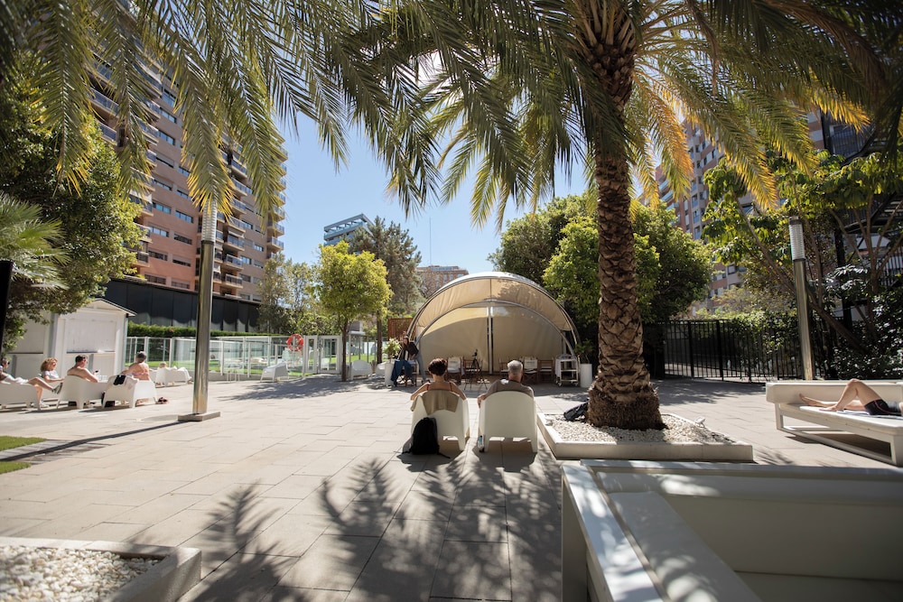 Primus Valencia Hotel 69/74
