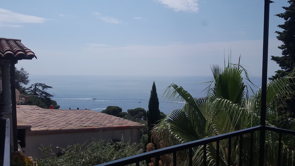 Villa Azur 40/50