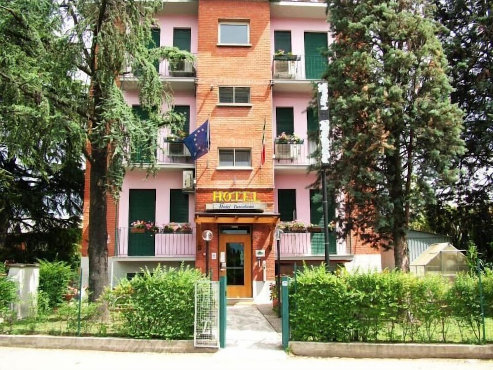 Hotel Tuscolano 3/33