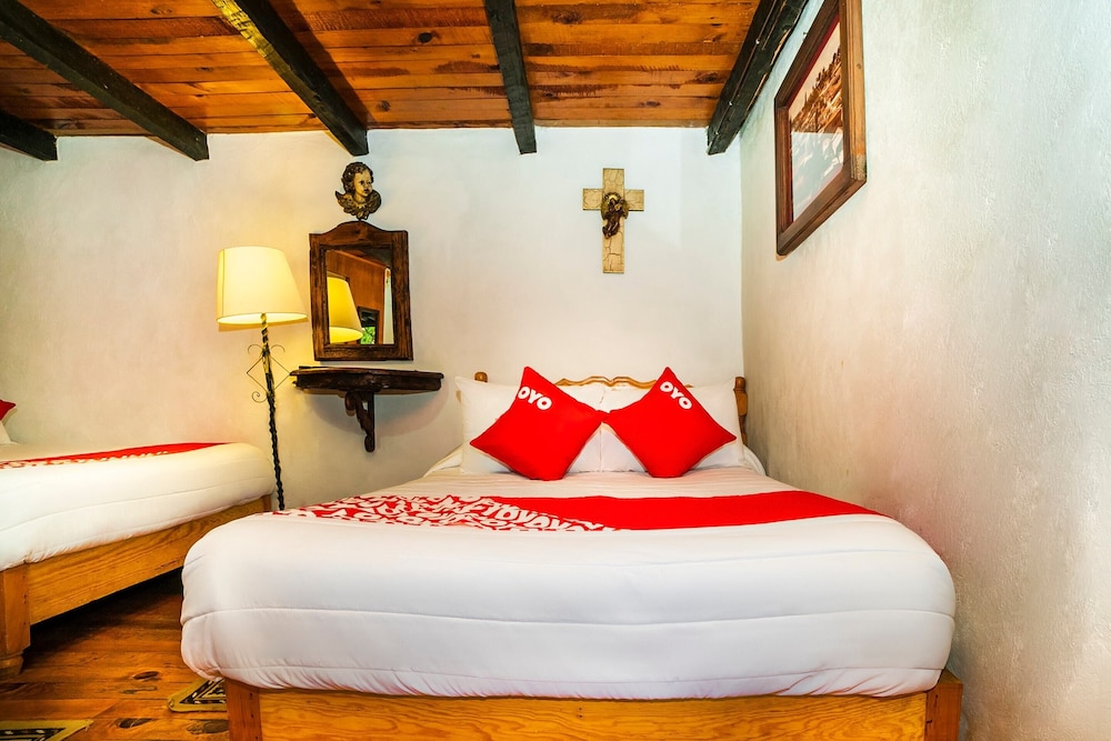 OYO Hotel El Mineral, Tlalpujahua 8/34