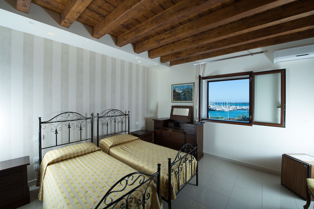 Hotel Aliai 41/60