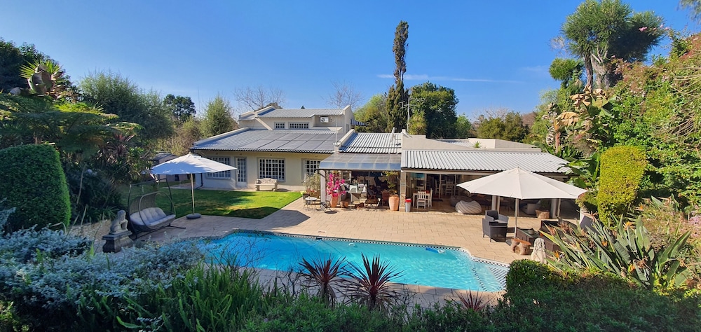 Pepper Tree Bnb 42/50
