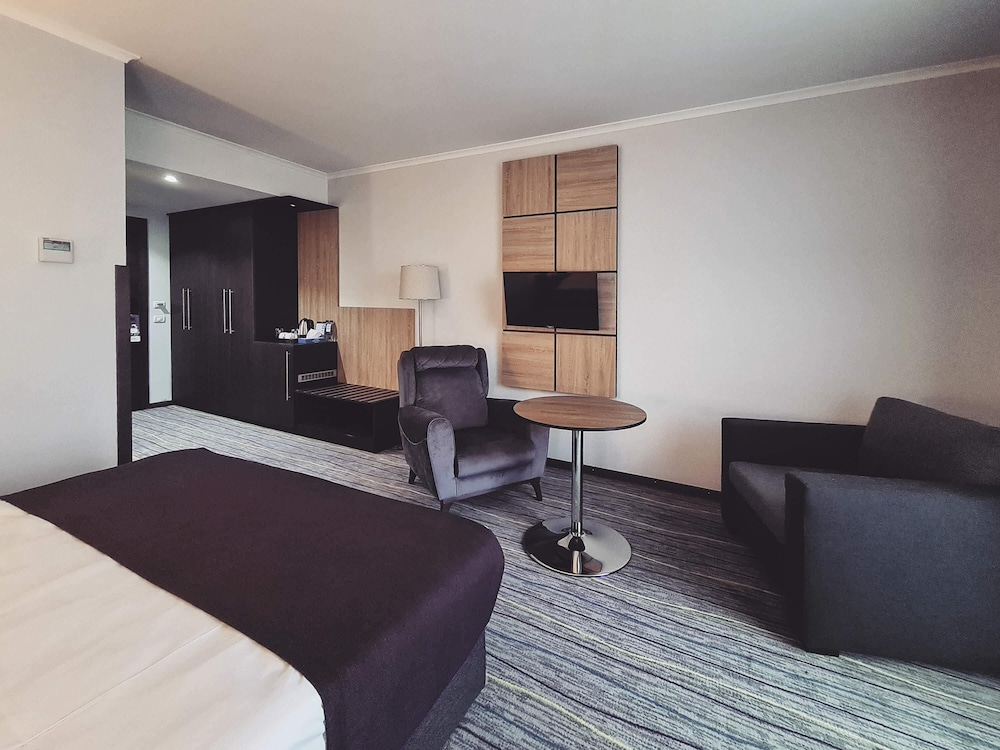 Mercure Tetovo 49/72