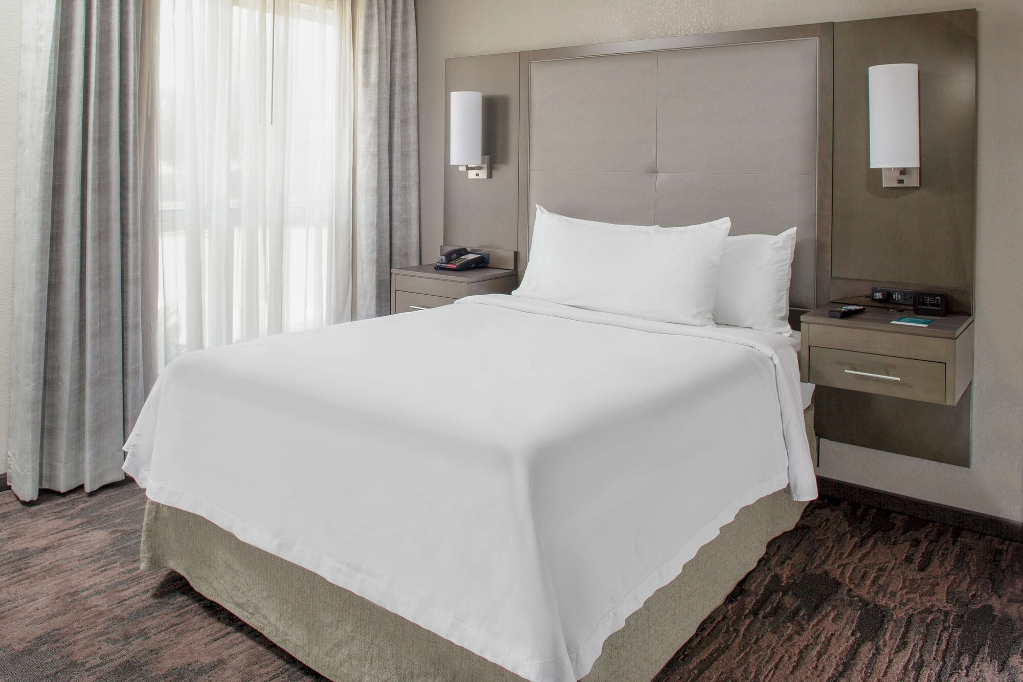 SUITE, DOUBLE BED, ACCESSIBLE